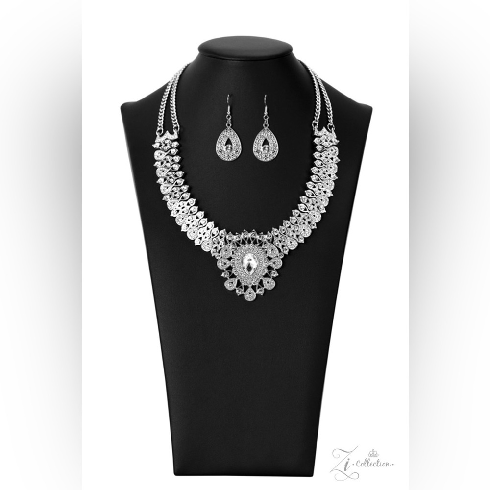 Exquisite Necklace